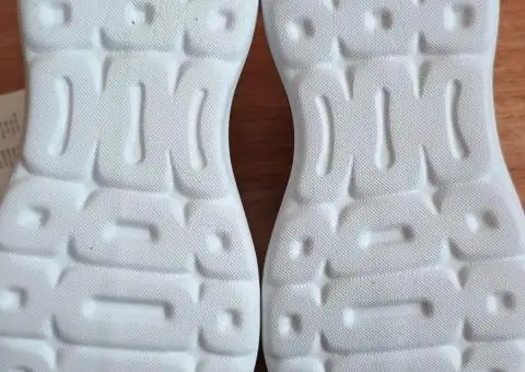 Нові оригінальні Adidas р30,31,32,33,34 довжина устілки по факту  19см, 20см,20.5см, 21см, 22см - 3/3