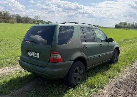 Mercedes w163 ml270 - 1/3