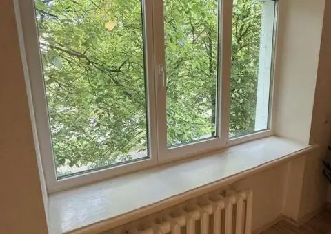 "Продаються дві кімнати - 3/3