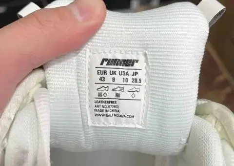 Кросівки Balenciaga Runner Graffiti White - 1/3