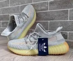41, 42 розмір \ Чоловічі кросівки на літо Adidas Yeezy Boost 350 \ ізі буст \ ізіки