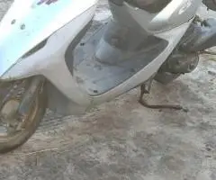 Хонда діо 56 Honda dio 56 двигун по запчастинах