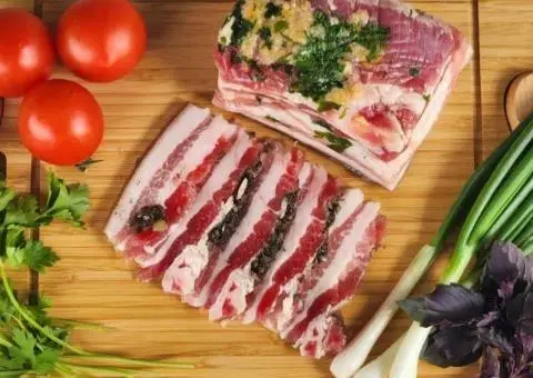 Сало мариноване в асортименті та копчення - 1/3