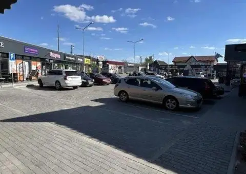 Супер локація смт Черняхів поряд з АТБ - 1/3