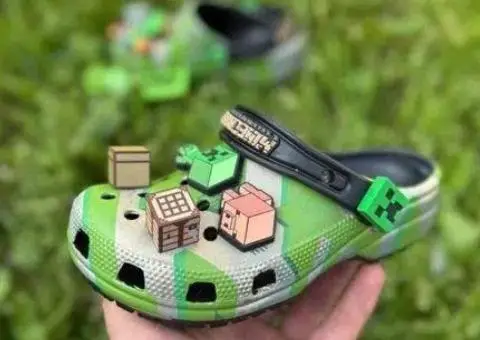 Дитячі крокси Kids Minecraft Elevated Clog кроксы детские майнкрафт - 2/3