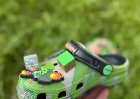 Дитячі крокси Kids Minecraft Elevated Clog кроксы детские майнкрафт - 3/3