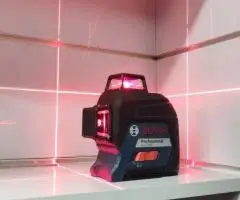 Bosch GLL 3-80 Бош лазер 3D оригінал лазерний рівень