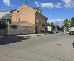 ТОП-локація! Центр Ужгорода – ділянка під комерційну забудову