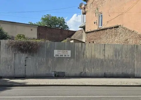 ТОП-локація! Центр Ужгорода – ділянка під комерційну забудову - 2/3