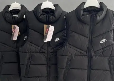 Жилетка Nike Storm Fit. Безрукавка Найк - 1/3