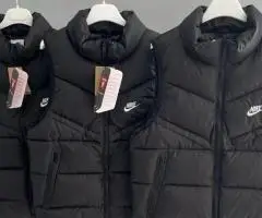 Жилетка Nike Storm Fit. Безрукавка Найк
