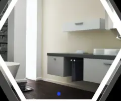 Дзеркало з LED підсвічуванням 690 х 800 мм.