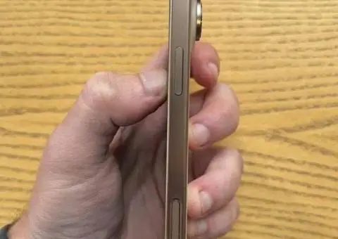 iPhone 16 Pro Max, Desert Titanium, 256 GB - 2/3