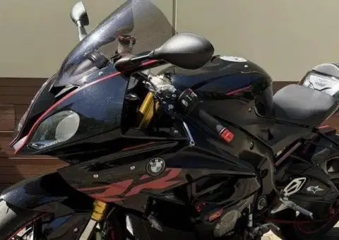 Мотоцикл BMW S1000RR 2016 рік - 1/3