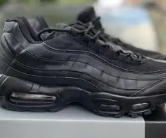 Чоловічі кросівки Nike Air Max 95  black
