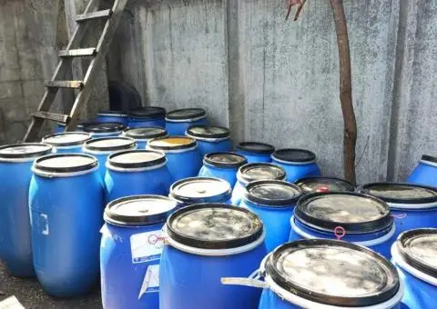 продам бочку б/в пластик - 2/3