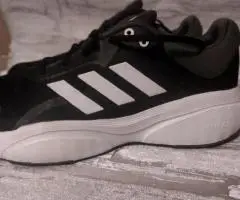 Кросівки Adidas оригінал