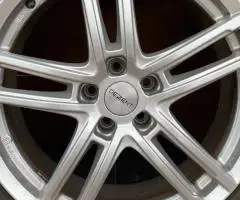Диски Dezent r19
