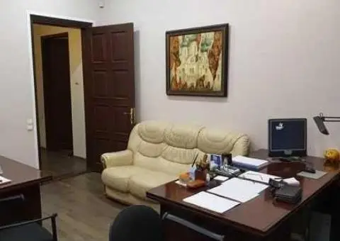 Продам офис у метро " Ярослава Мудрого" - 1/3