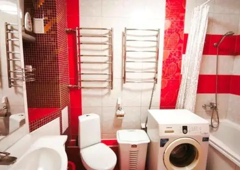 Від власника. Продам 1-кімн.кв. 50кв.м (євродвушка), метро Чернігівська, вул. Краківська - 8/8