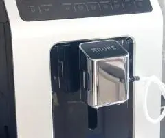 Кавомашина KRUPS EA891D10 Evidence