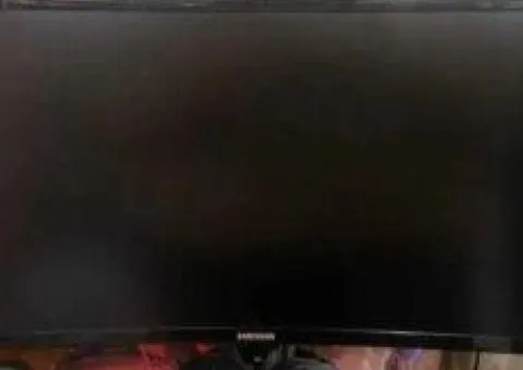 Монитор Samsung C24F390FHI - продам Львов
