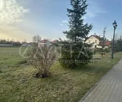 участок под жилую застройку