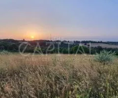 участок под жилую застройку