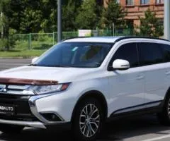 Mitsubishi Outlander, 2015