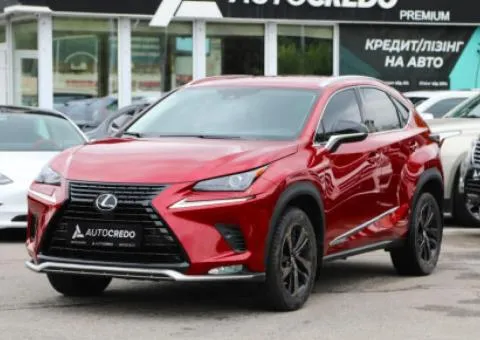 Lexus NX, 2021