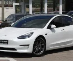 Tesla Model 3, 2021 г.