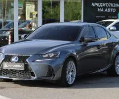 Lexus IS, 2019