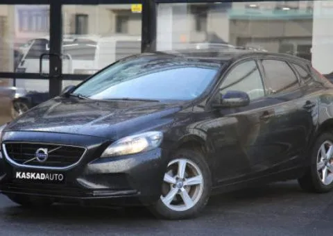 Volvo V40, 2014