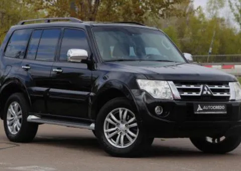 Mitsubishi Pajero Wagon, 2011 г.