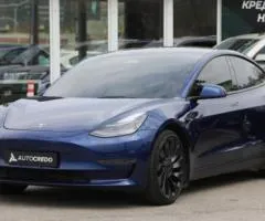 Tesla Model 3, 2022