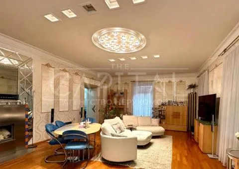 Apartment - 1/10