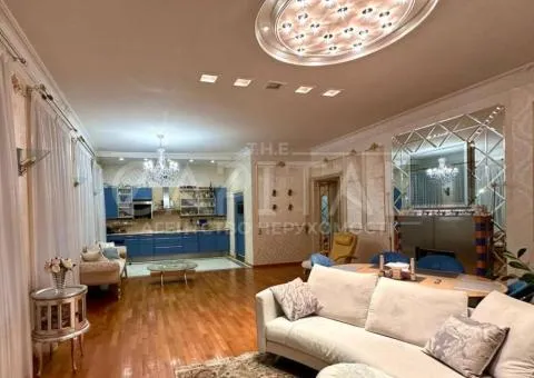 Apartment - 3/10