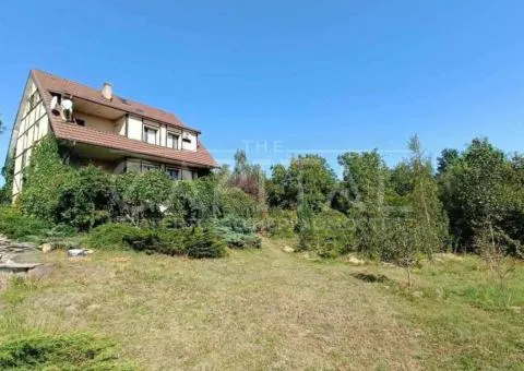 private house - 1/10