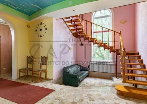 приватний будинок - 6/10