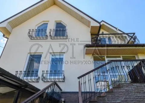 private house - 1/10