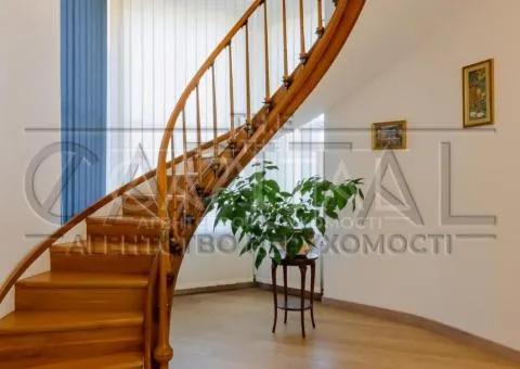 private house - 7/10