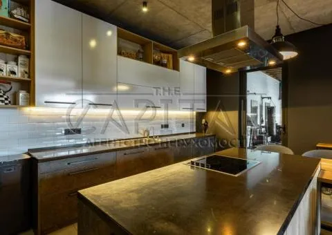 townhouse - 8/10