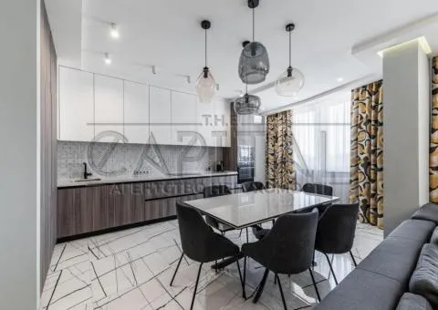 Apartment - 8/10