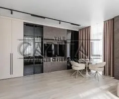 Rent 2-room apartment 62 m², Andriia Verkhohlyada St, Kyiv, Novopecherski Lypky