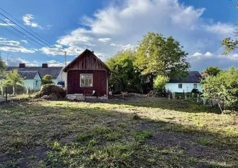 Продаж ділянки з будинком , документи на будинок є