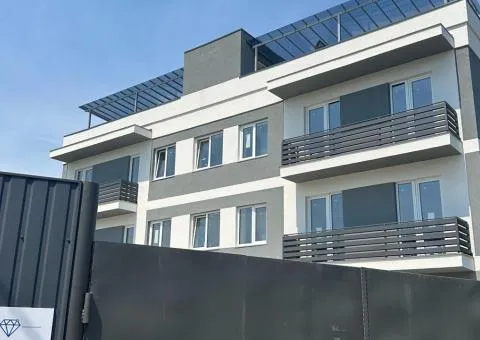 3-комнатная квартира 68 м² в ЖК «Диамант» + укрытие, паркинг и кладовая - 1/9
