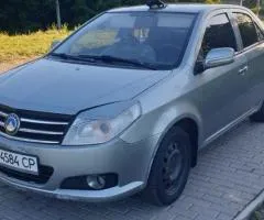 Geely MK 2 2014 года 1.5 газ-бензин