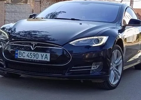 Продам Tesla S-60, 2014, Европа, без пневмо
