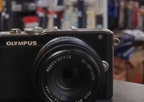 Фотоапарат Olympus PEN E-PL3 + TTArtisan 25mm f2