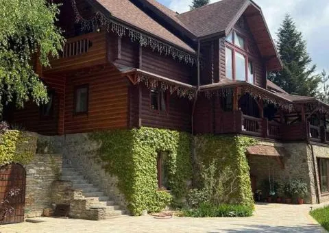 Продаж дизайнерського будинку у Східниці, Львівська область